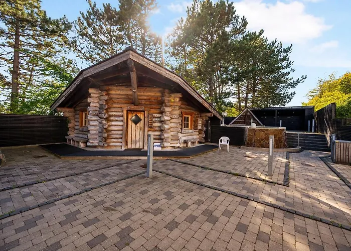 Danhostel Skansen *